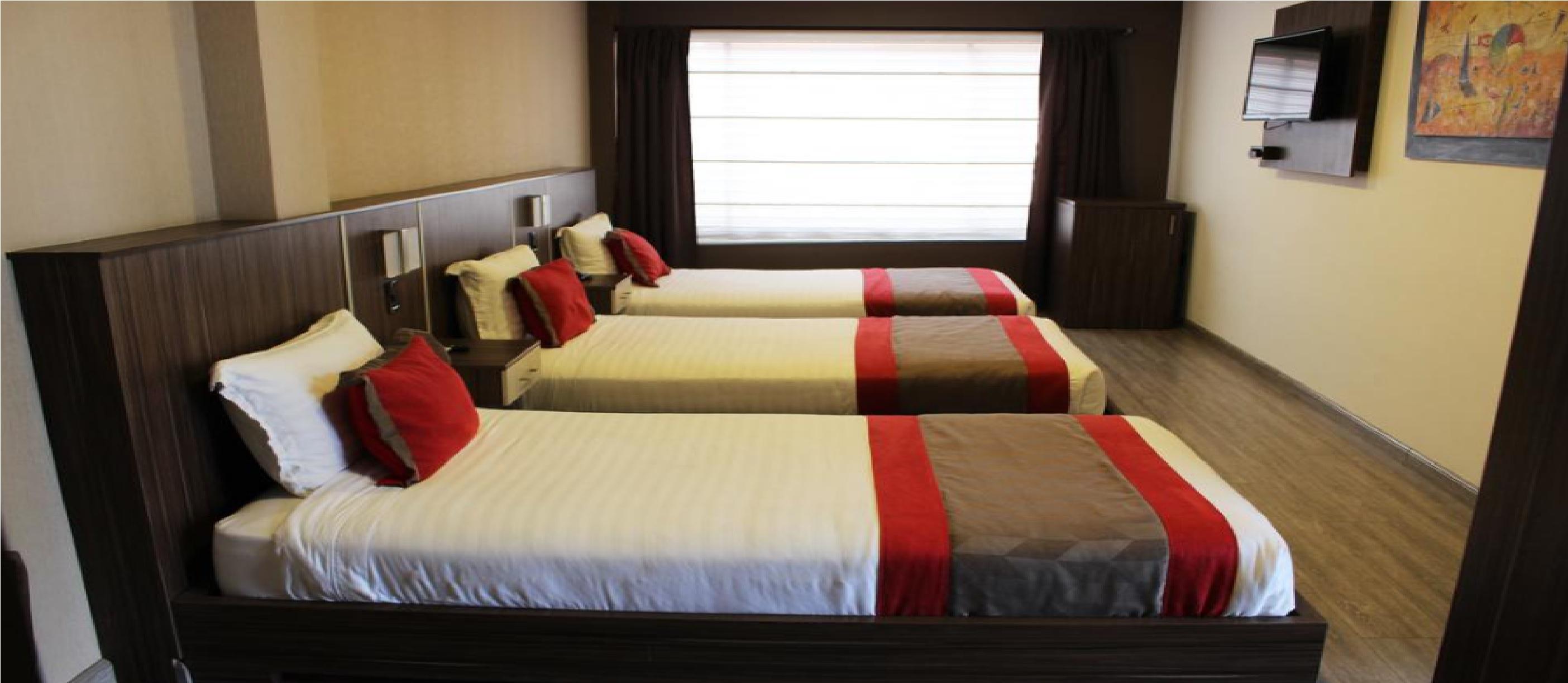 Hotel Santiago De Compostella Suites Cuenca Exteriör bild