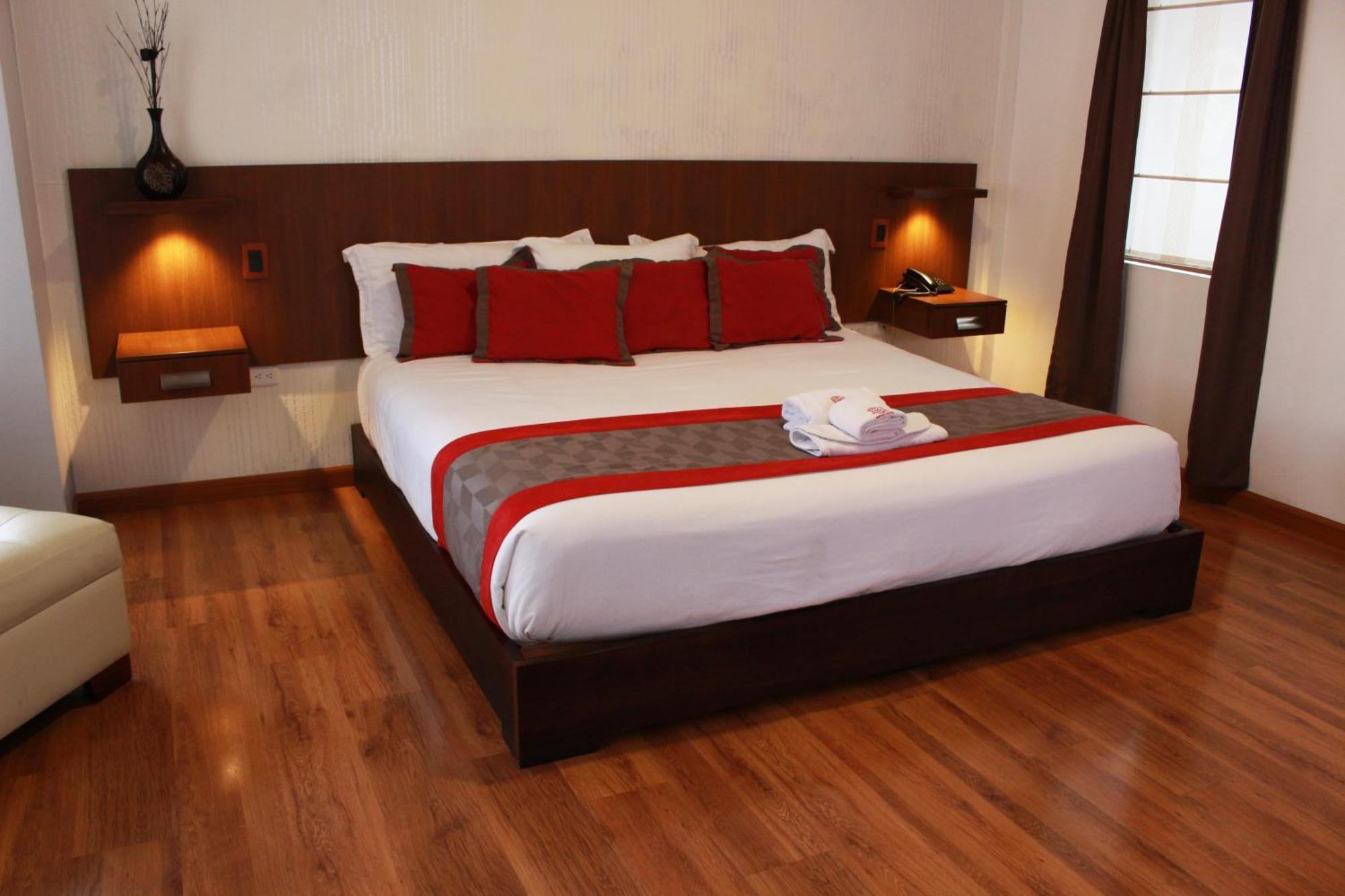 Hotel Santiago De Compostella Suites Cuenca Exteriör bild