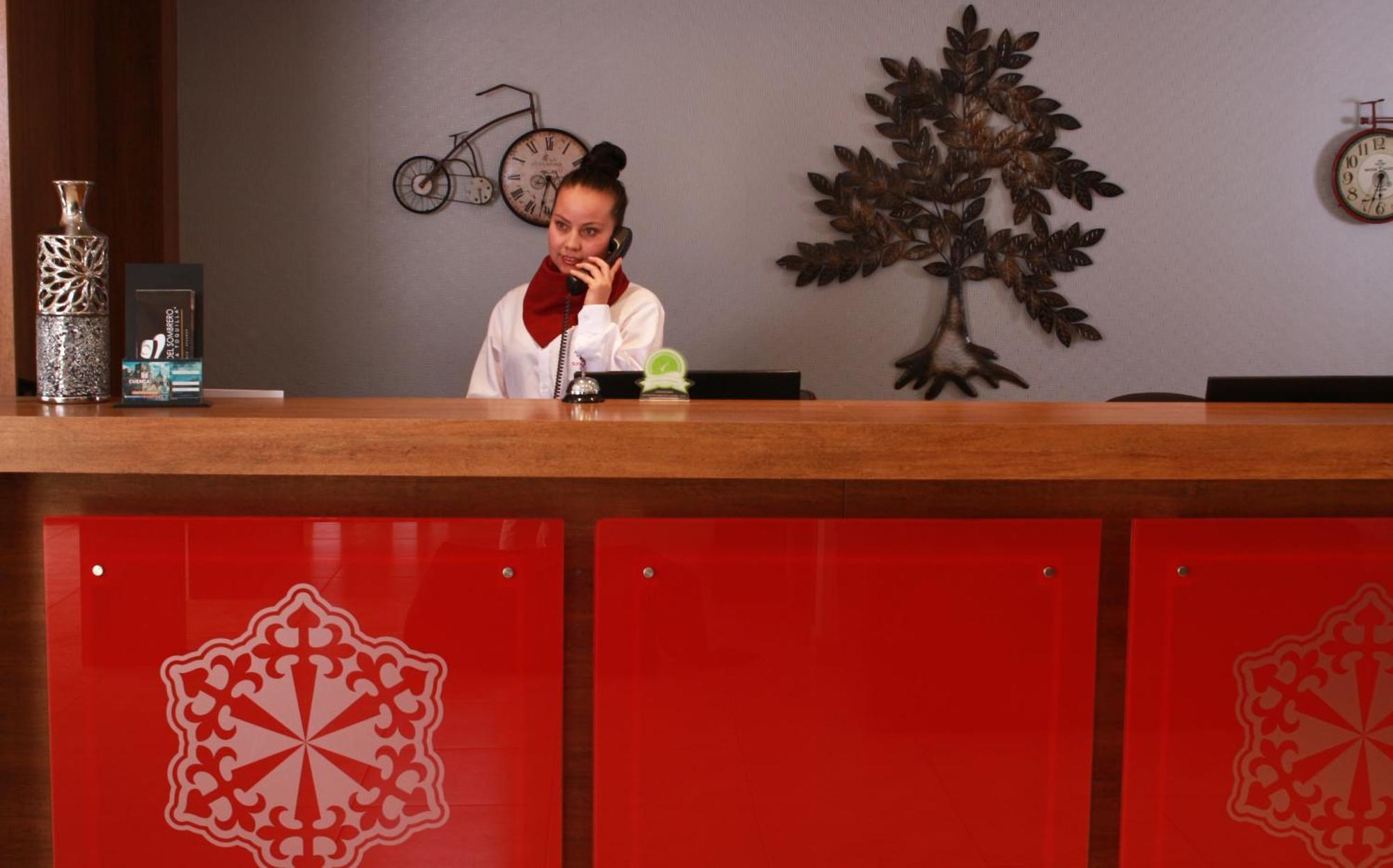 Hotel Santiago De Compostella Suites Cuenca Exteriör bild