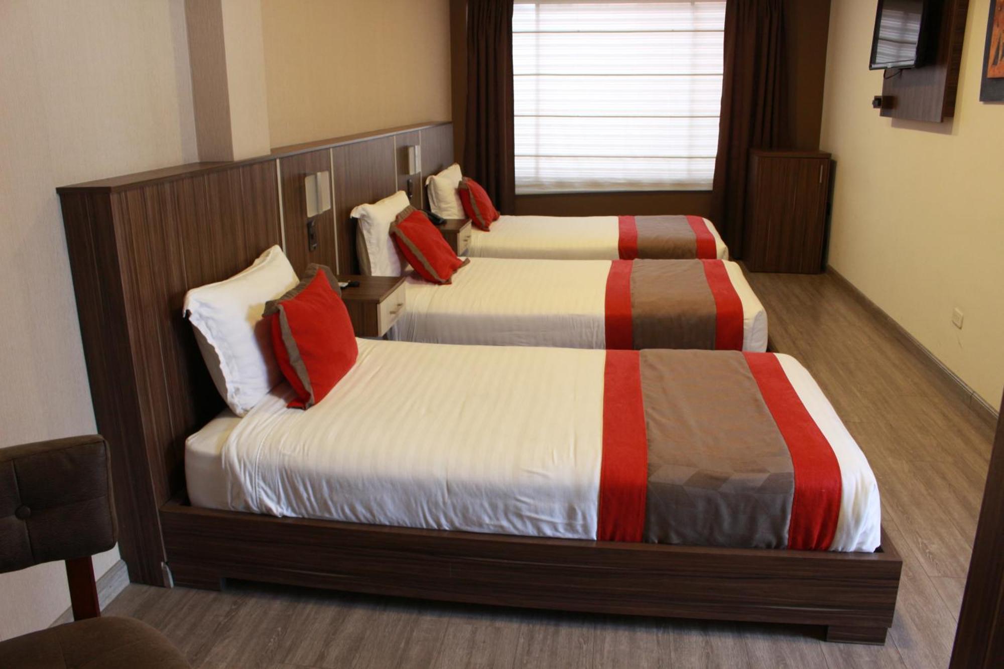 Hotel Santiago De Compostella Suites Cuenca Exteriör bild