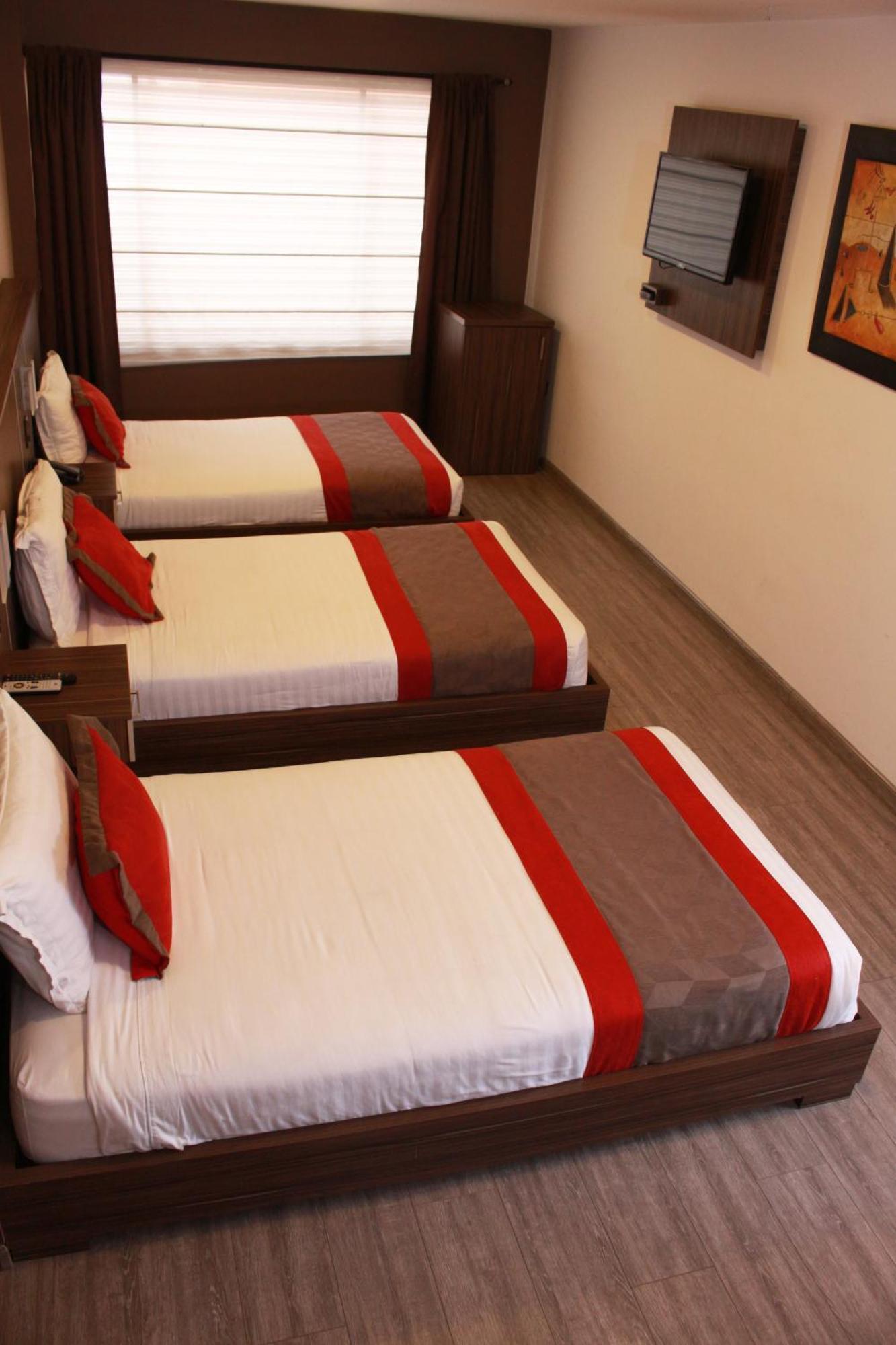 Hotel Santiago De Compostella Suites Cuenca Exteriör bild