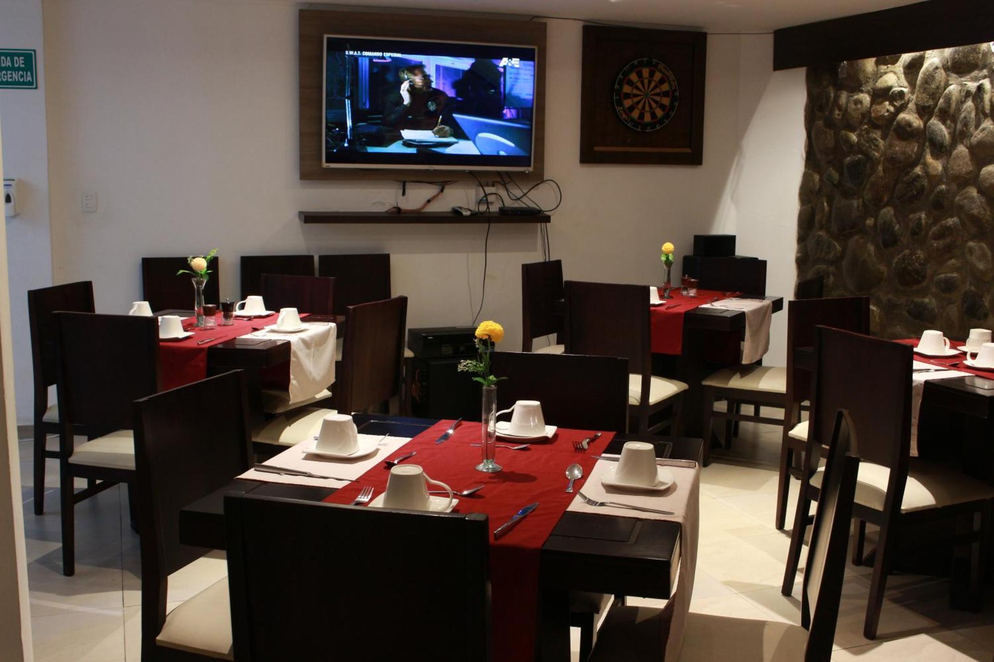 Hotel Santiago De Compostella Suites Cuenca Exteriör bild