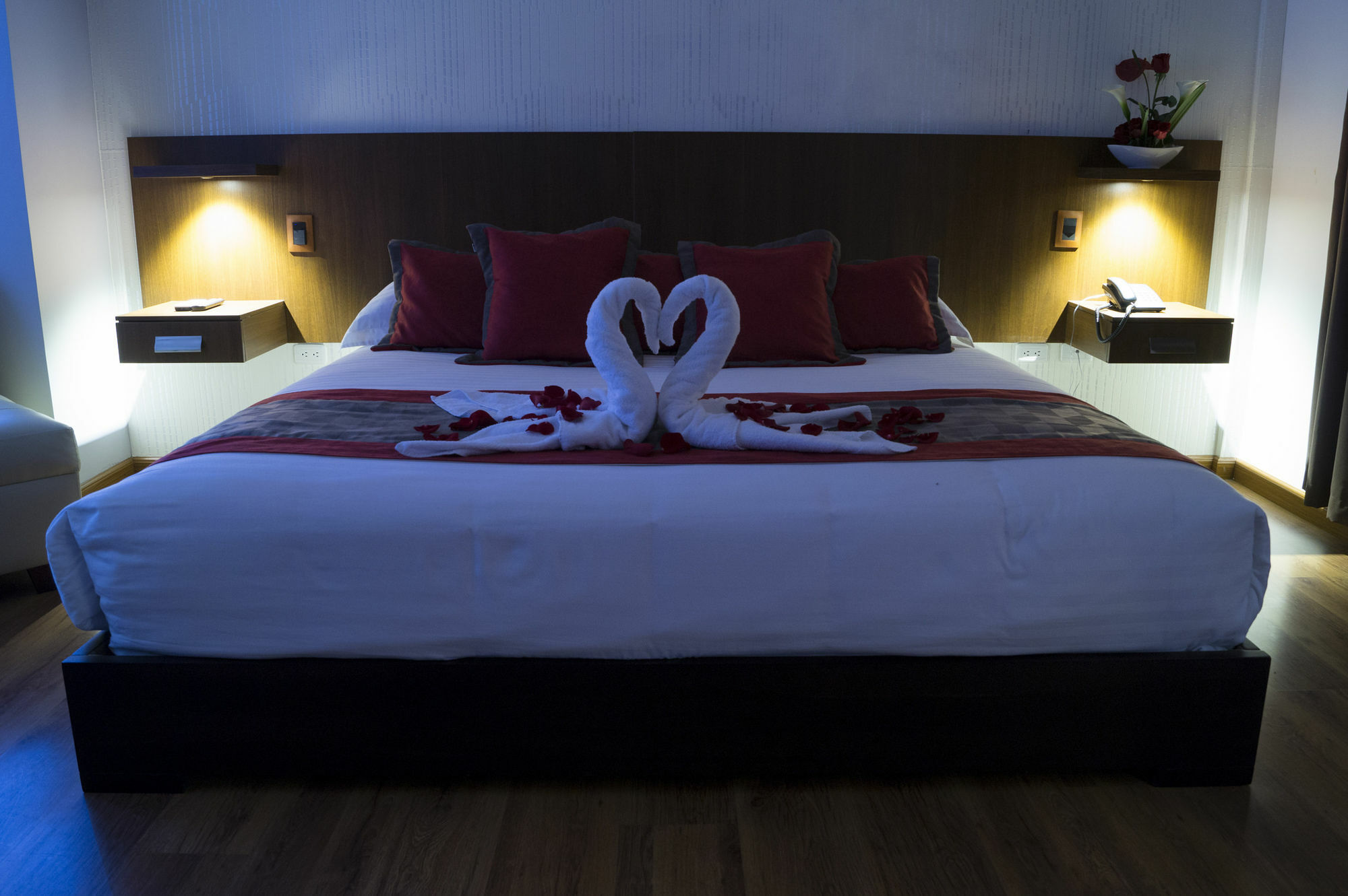 Hotel Santiago De Compostella Suites Cuenca Exteriör bild