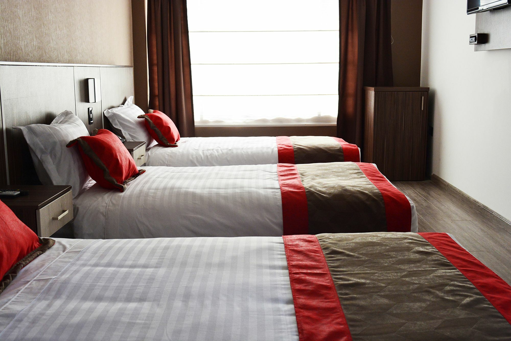 Hotel Santiago De Compostella Suites Cuenca Exteriör bild